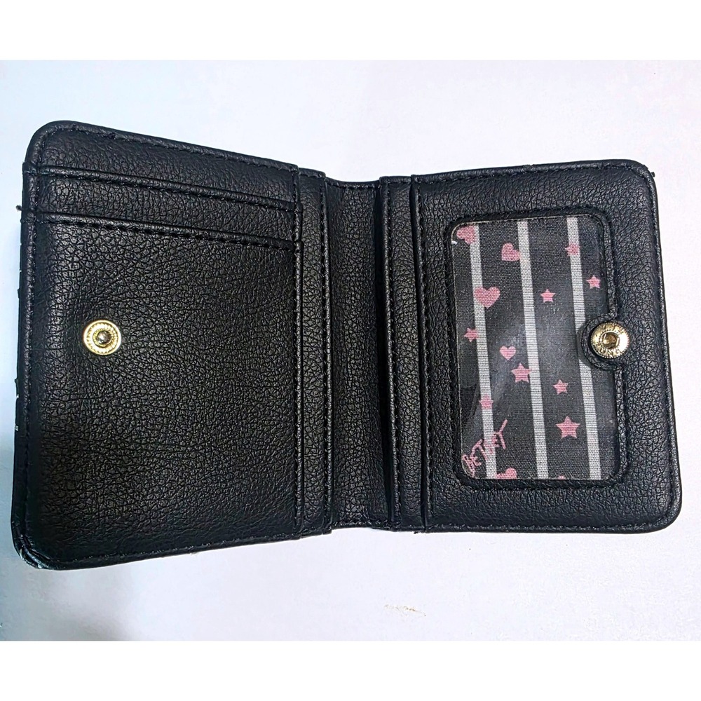 Betsey Johnson Black Zigzag Stitched Bifold Wallet Gold Lip Charm Pink Hearts - Picture 3 of 8